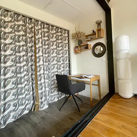 - Loggia A Village Echappee A Deux Bed & Breakfast 3*