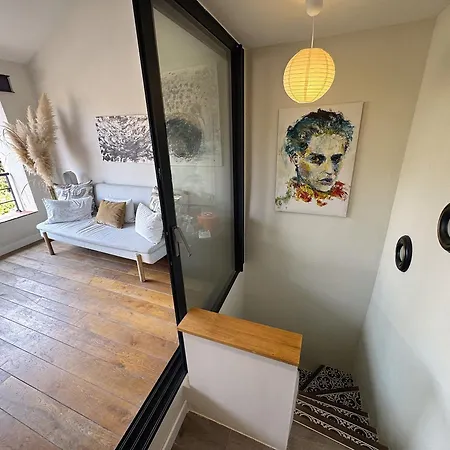 - Loggia A Village Echappee A Deux Bed & Breakfast